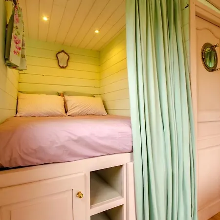 Bed & Breakfast La Des Chouettes 3*